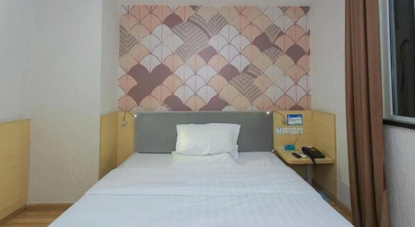 Bed in PAI Hotel·Chengdu Jinsha Museum Metro Station