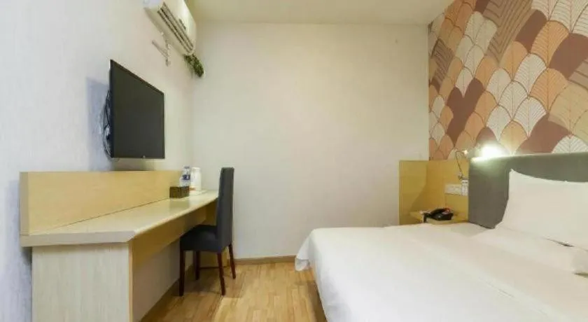 Bed in PAI Hotel·Chengdu Jinsha Museum Metro Station