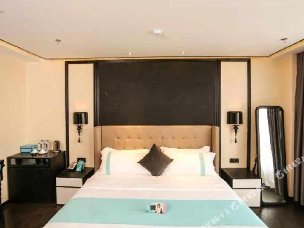 Bed in Xana Hotelle·Ji'nan Hi-tech Zone Century Avenue Tangye