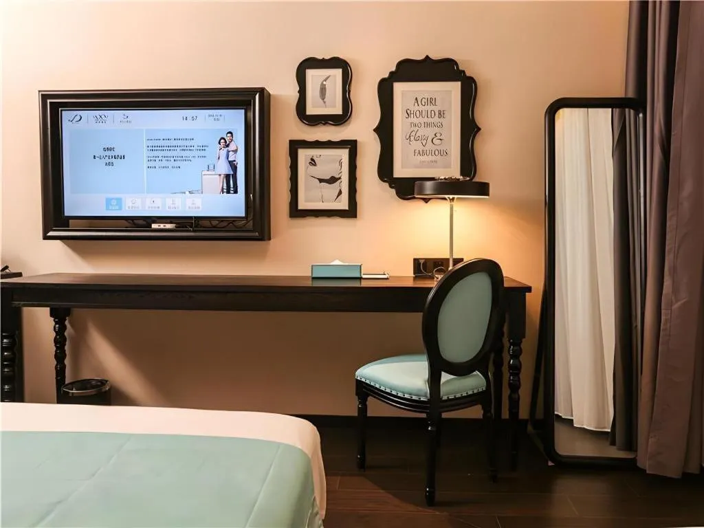 Bed in Xana Hotelle·Ji'nan Hi-tech Zone Century Avenue Tangye