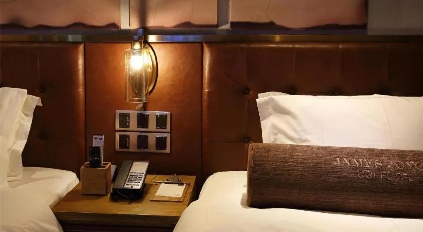 Bed in James Joyce Coffetel·Nannign Shanglin Tongle Road