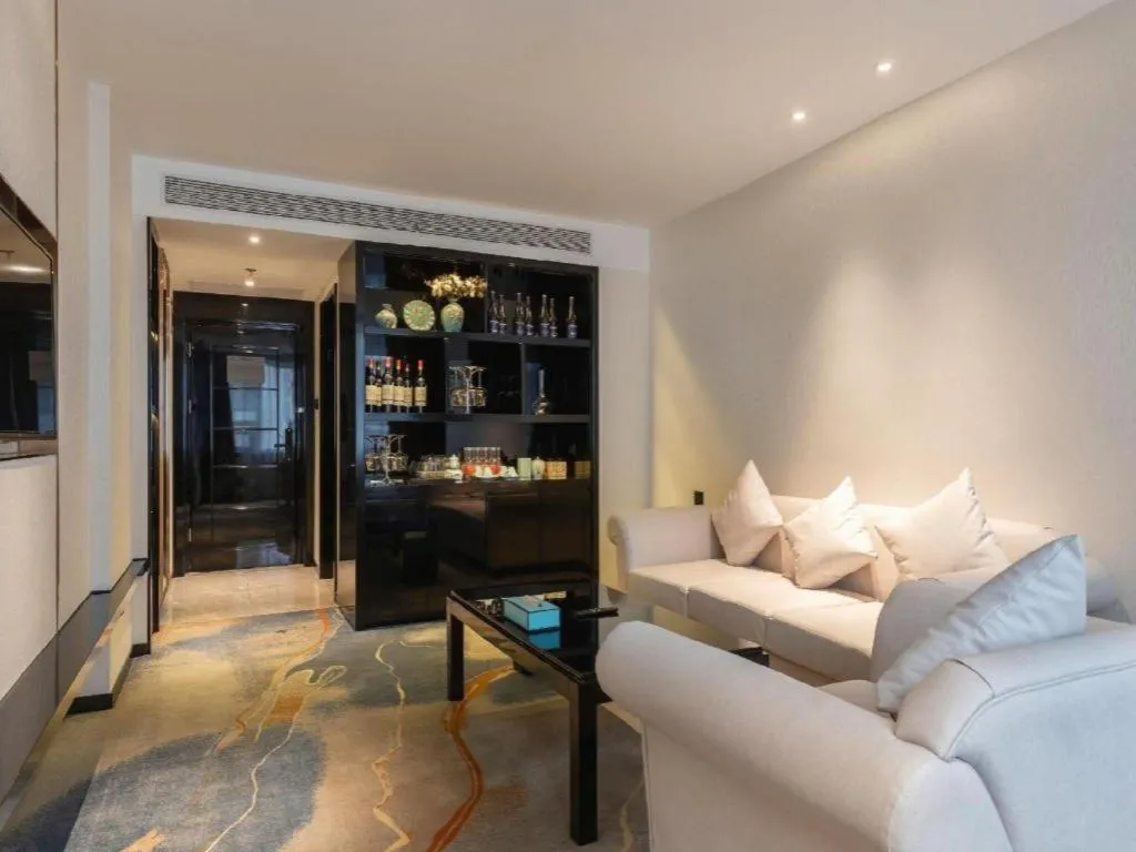 Xana Deluxe Beijing Guang'anmen Metro Station