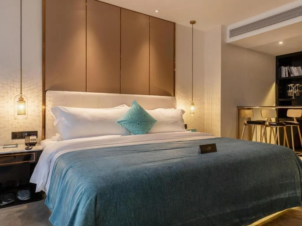 Bed in Xana Deluxe Beijing Guang'anmen Metro Station