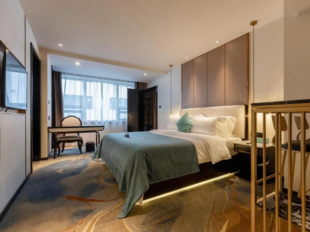 Bed in Xana Deluxe Beijing Guang'anmen Metro Station