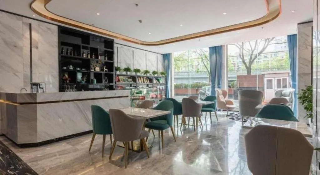 Xana Deluxe Beijing Guang'anmen Metro Station