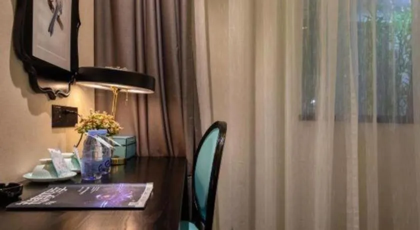 Xana Hotelle·Guangzhou Shangxiajiu Yongqingfang Changshou Road Metro Station