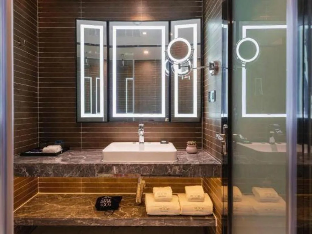 Xana Hotelle·Guangzhou Shangxiajiu Yongqingfang Changshou Road Metro Station