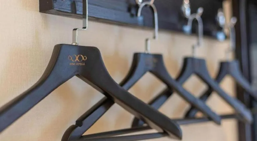 Xana Hotelle·Guangzhou Shangxiajiu Yongqingfang Changshou Road Metro Station