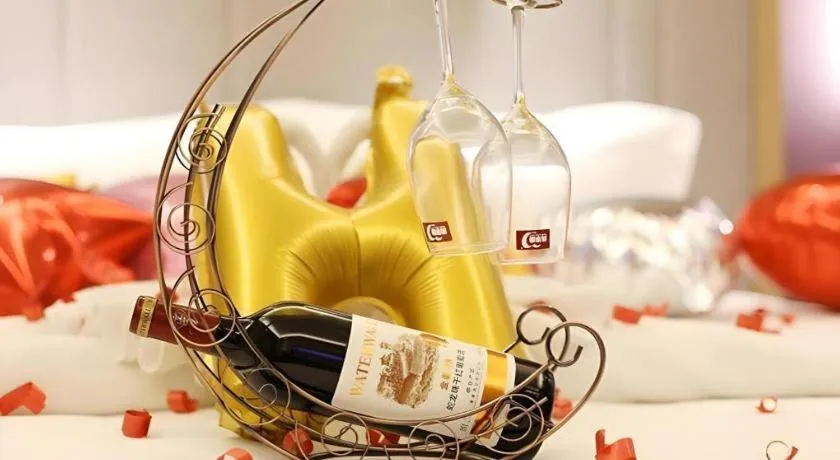 Lavande Hotel·Heyuan Bavaria