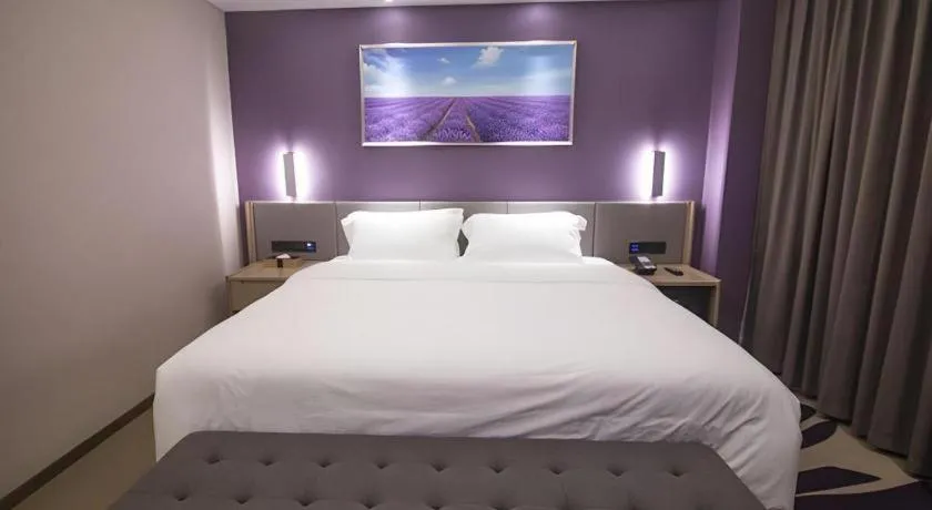Bed in Lavande Hotel·Heyuan Bavaria