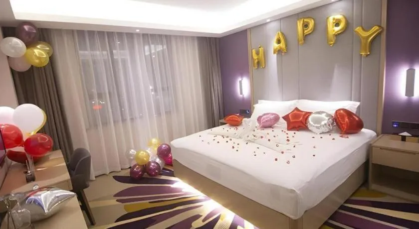 Bed in Lavande Hotel·Heyuan Bavaria