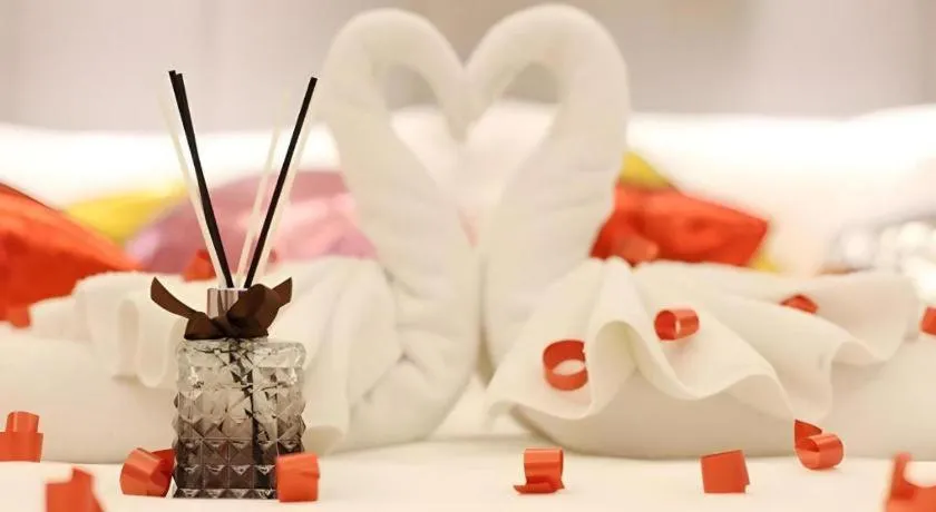 Lavande Hotel·Heyuan Bavaria