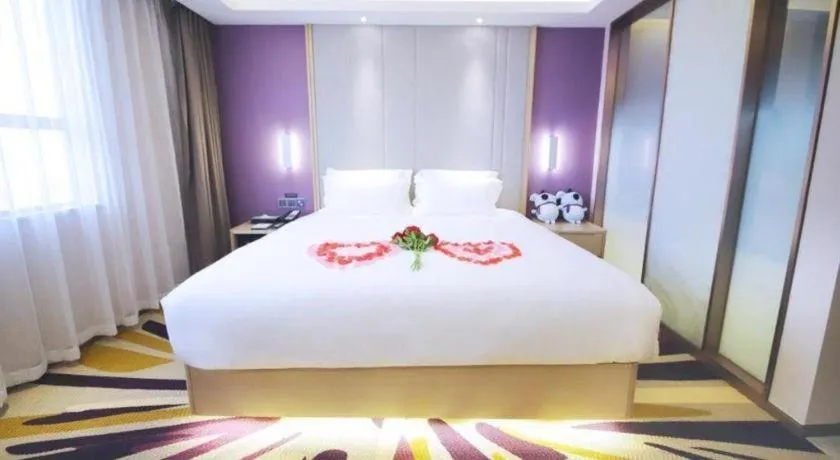 Bed in Lavande Hotel·Heyuan Bavaria