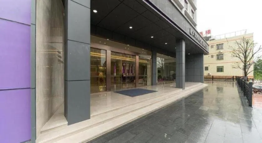 Lavande Hotel·Heyuan Bavaria