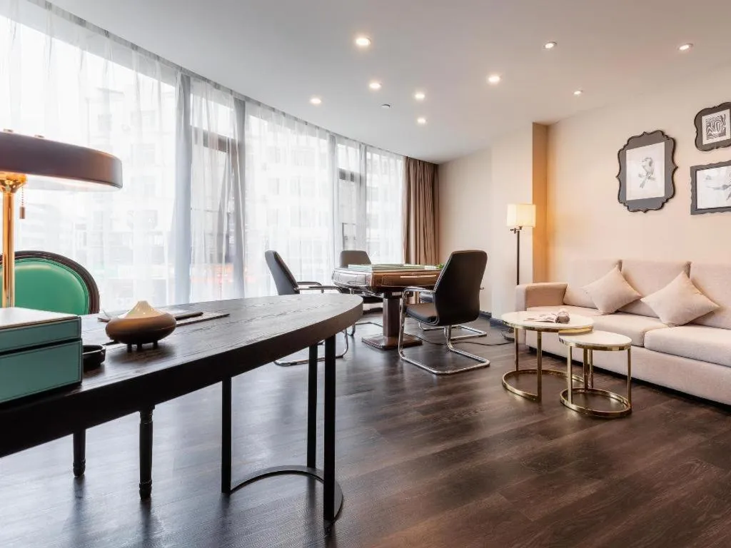 Xana Hotelle·Heyuan Hongxing Road