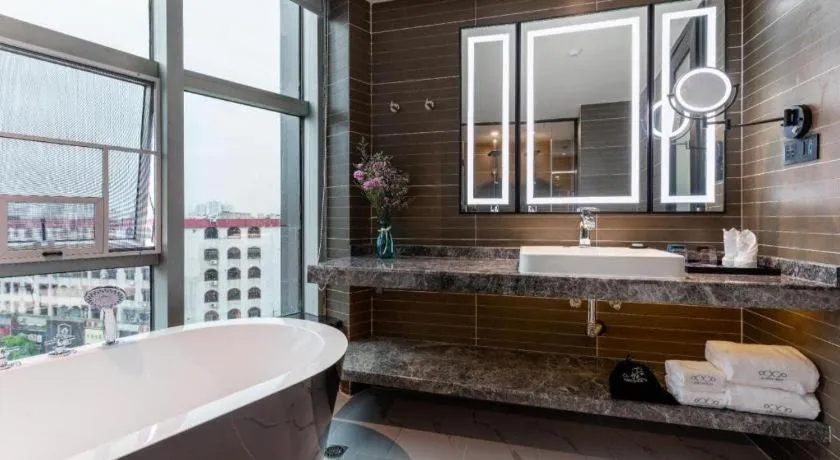 Xana Hotelle·Heyuan Hongxing Road