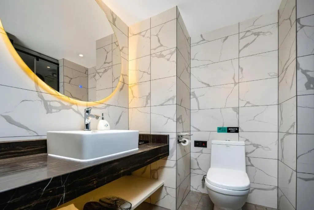 Xana Deluxe Shangqiu Ancient Town