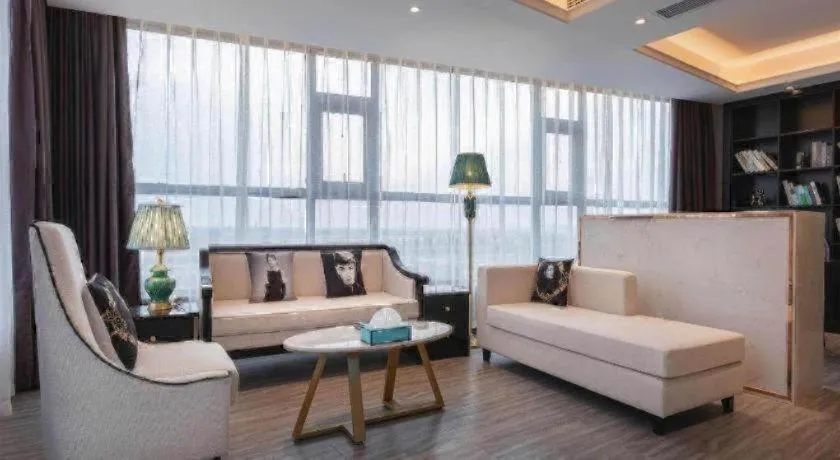 Xana Deluxe Shangqiu Ancient Town