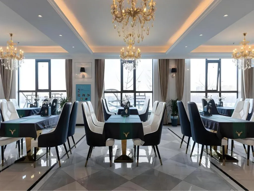 Xana Deluxe Shangqiu Ancient Town