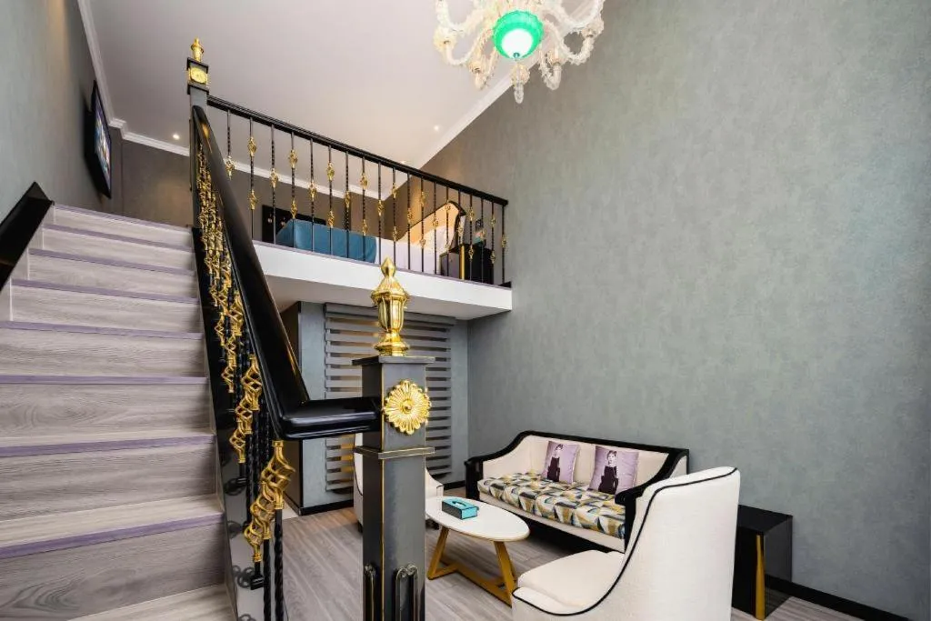 Xana Deluxe Shangqiu Ancient Town