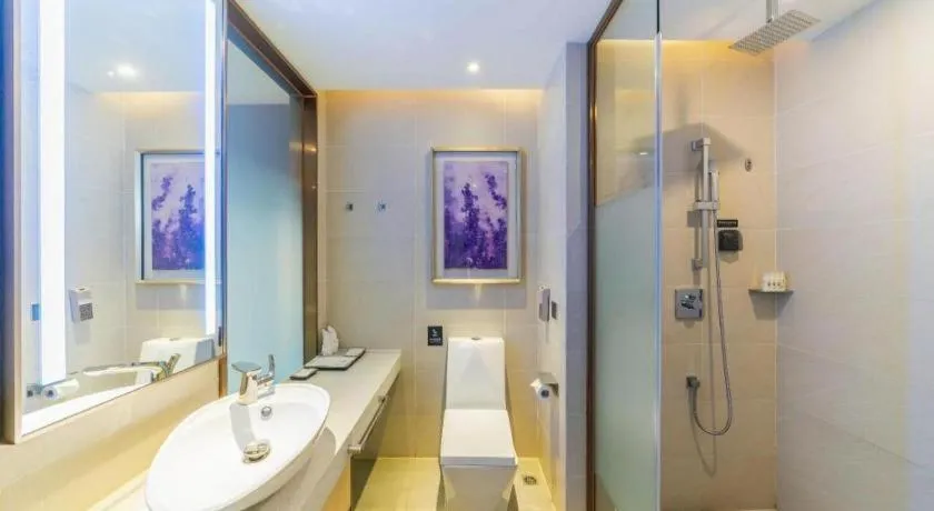 Lavande Hotel·Huizhou Zhongkai