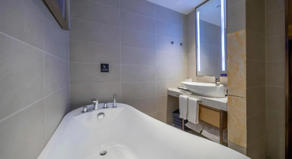 Lavande Hotel·Huizhou Zhongkai