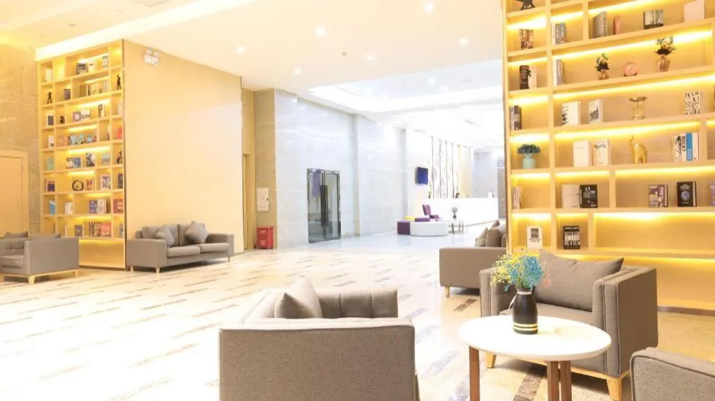 Lavande Hotel·Huizhou Zhongkai