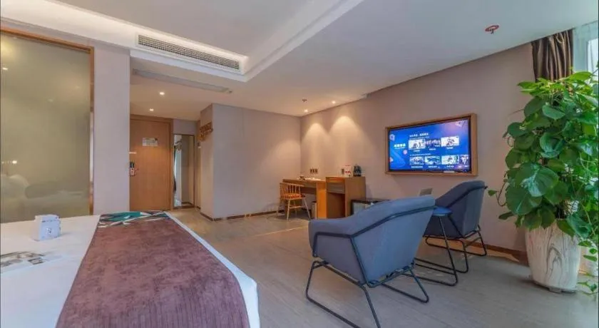 James Joyce Coffetel Hefei University of Technology