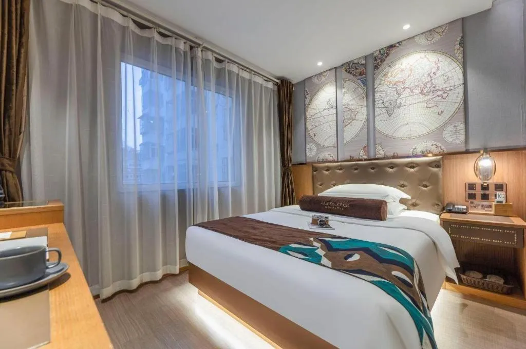 Bed in James Joyce Coffetel Hefei University of Technology