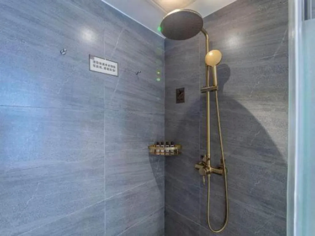 James Joyce Coffetel Hefei University of Technology