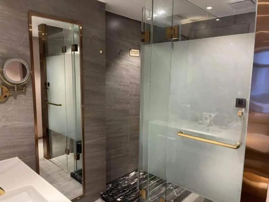 James Joyce Coffetel Hefei University of Technology