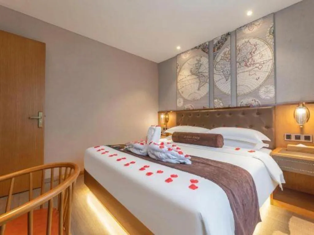 Bed in James Joyce Coffetel Hefei University of Technology