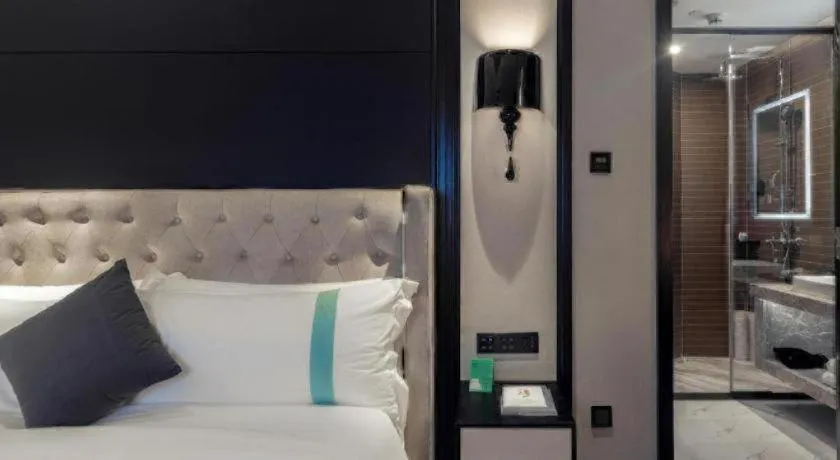 Bed in Xana Hotelle·Suzhou Shilu Shantang Street Scenic Spot