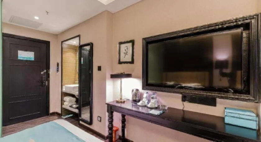 Bed in Xana Hotelle·Suzhou Shilu Shantang Street Scenic Spot