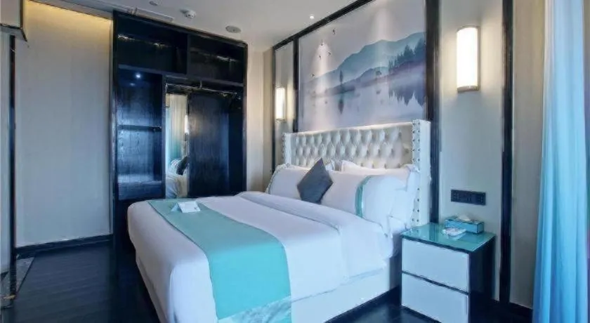 Bed in Xana Hotelle·Suzhou Shilu Shantang Street Scenic Spot