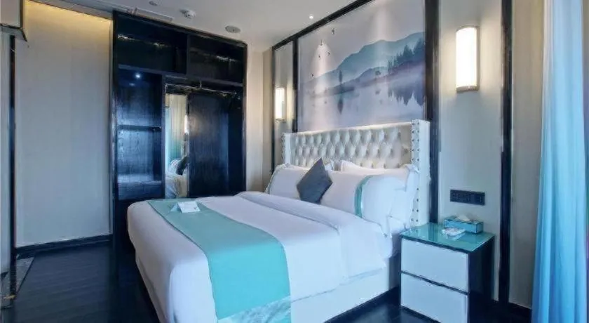 Bed in Xana Hotelle·Suzhou Shilu Shantang Street Scenic Spot