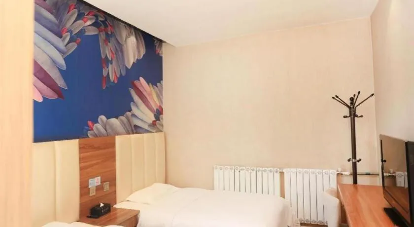 Bed in PAI Hotel Huayin Huashan Mountain Scenic Spot Ancient Street