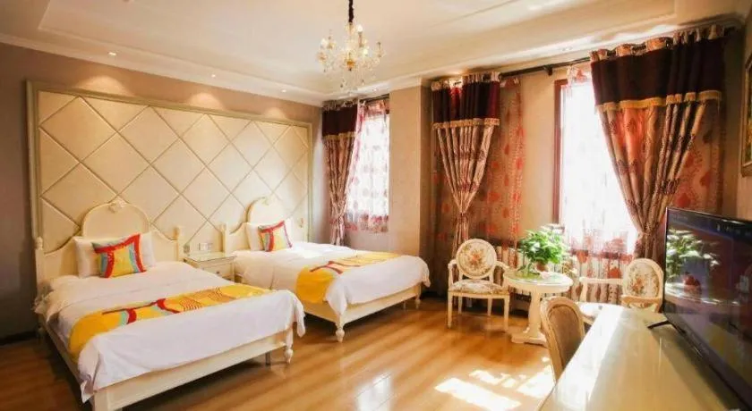 Bed in PAI Hotel Huayin Huashan Mountain Scenic Spot Ancient Street