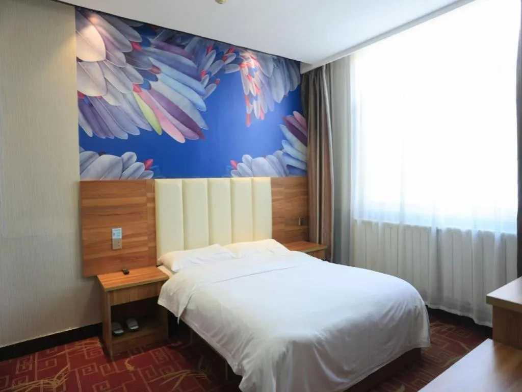 Bed in PAI Hotel Huayin Huashan Mountain Scenic Spot Ancient Street