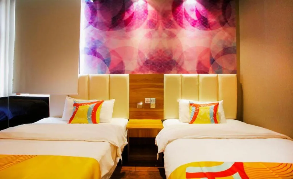 Bed in PAI Hotel Huayin Huashan Mountain Scenic Spot Ancient Street