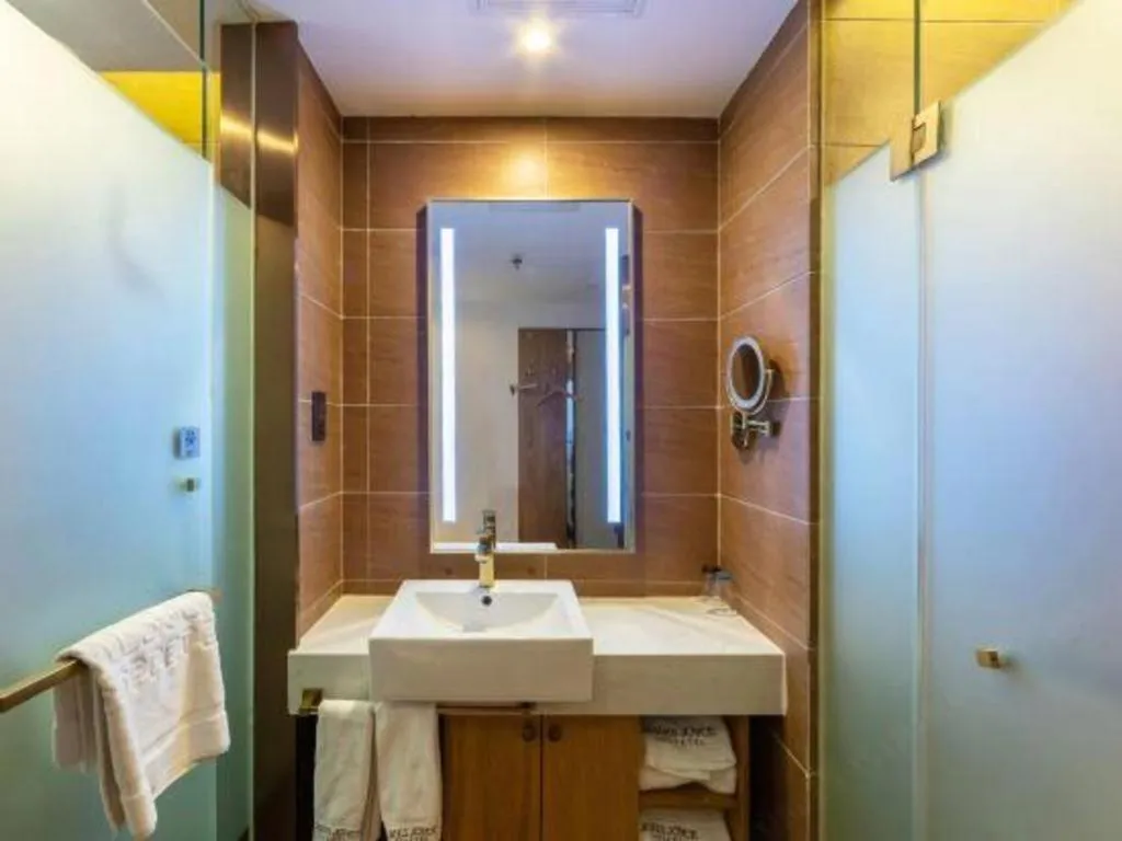 James Joyce Coffetel Beijing South Station Guang'anmen You'an Hospital