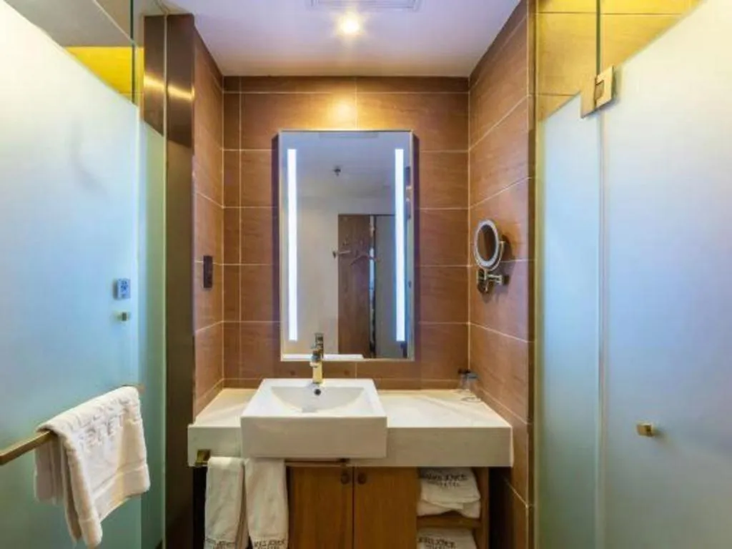 James Joyce Coffetel Beijing South Station Guang'anmen You'an Hospital