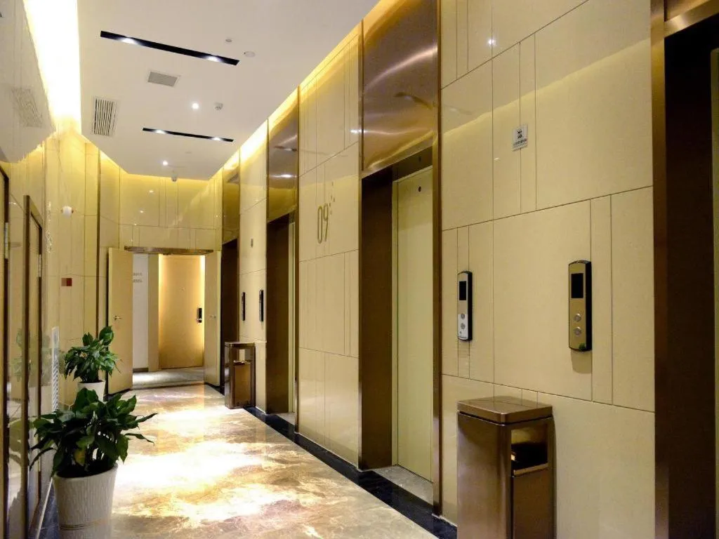 Lavande Hotel·Yichun Wanda, High Speed Railway Station