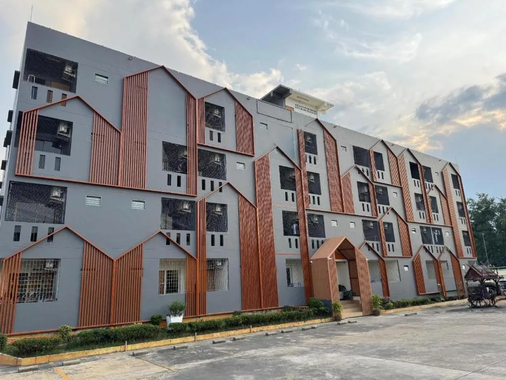 New Home Nakhon Chai Si