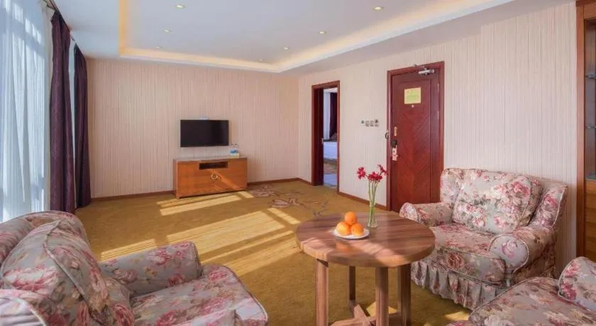 Vienna Hotel Tongliao Ke'erqin