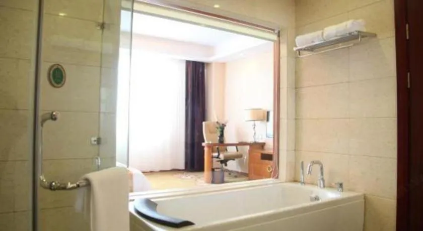 Vienna Hotel Tongliao Ke'erqin