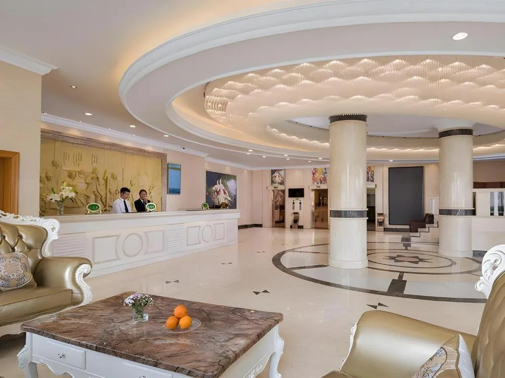 Vienna Hotel Inner Mongolia Hohhot Railway Station Gongzhufu Metro Station