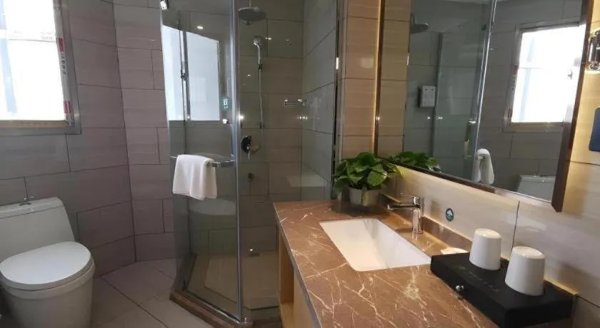 GreenTree Inn Tongling City ZonGYAng County Qishan Road People's Hospital