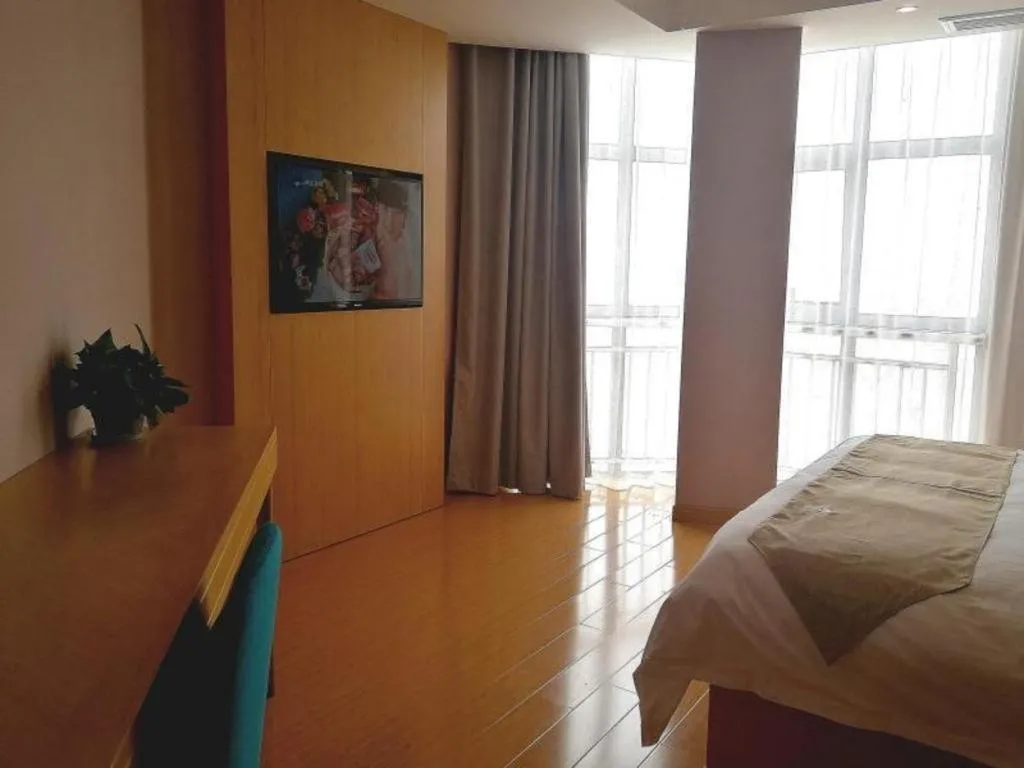 Bed in GreenTree Inn Tongling City ZonGYAng County Qishan Road People's Hospital