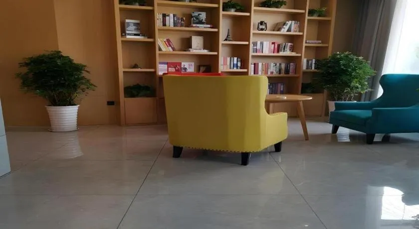 GreenTree Inn Tongling City ZonGYAng County Qishan Road People's Hospital